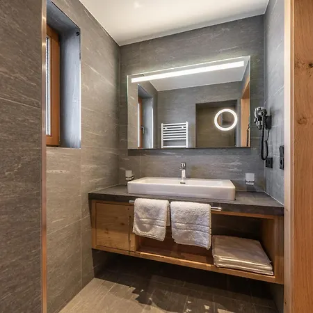 Penzinghof Apartman *